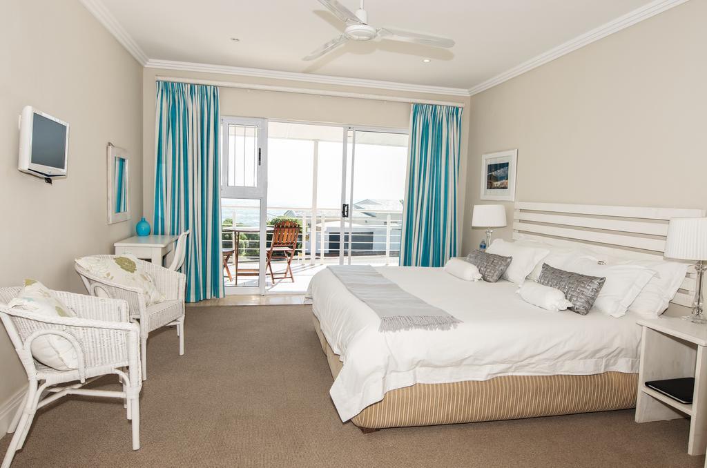 61 On Camps Bay Bed and Breakfast Kapstaden Exteriör bild